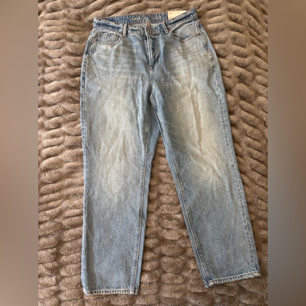 American Eagle Outfitters Light Blue Mom Jeans
